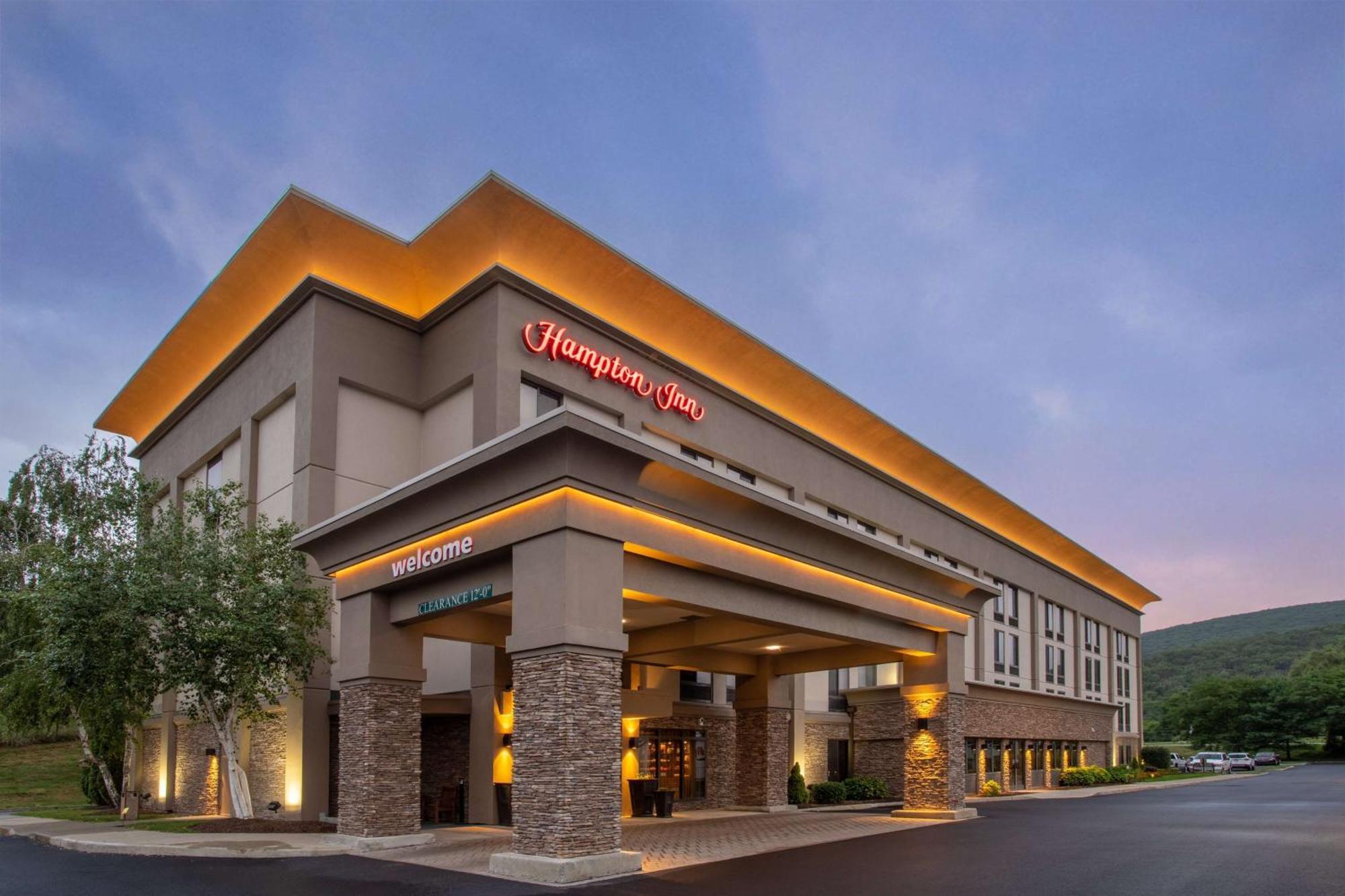Hampton Inn Fishkill Exterior foto