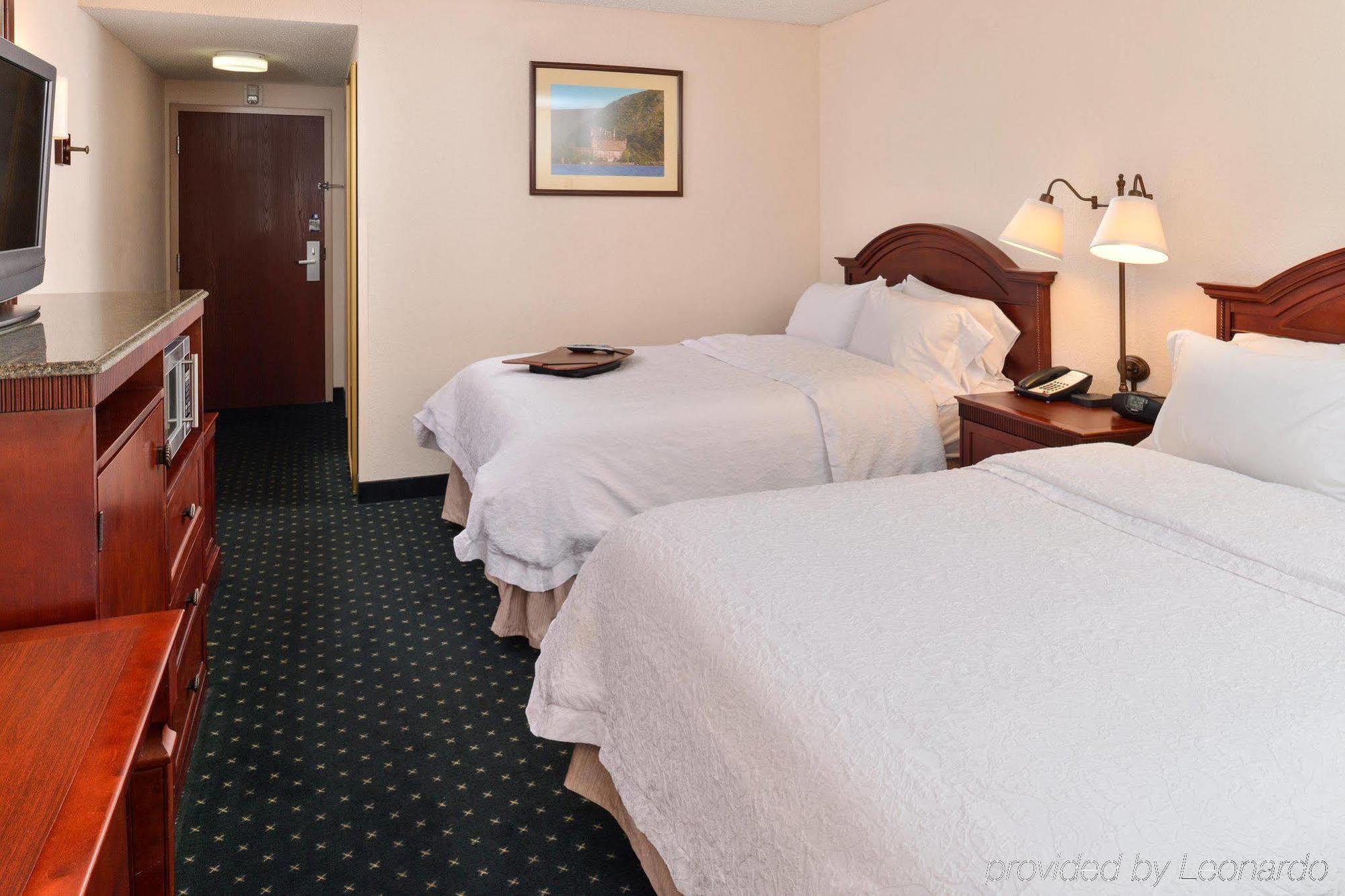 Hampton Inn Fishkill Exterior foto
