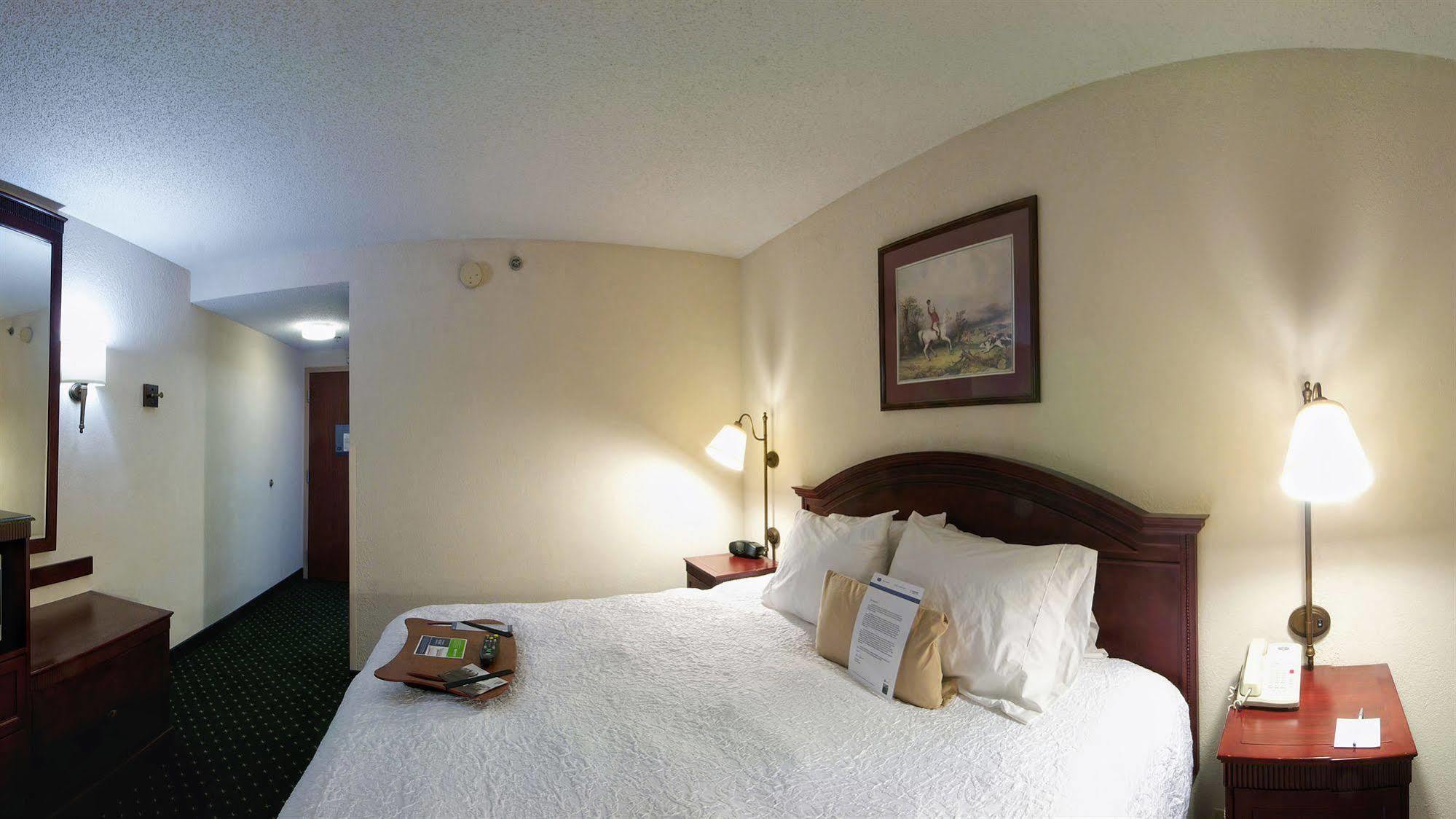 Hampton Inn Fishkill Exterior foto