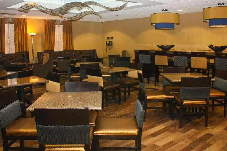 Hampton Inn Fishkill Exterior foto